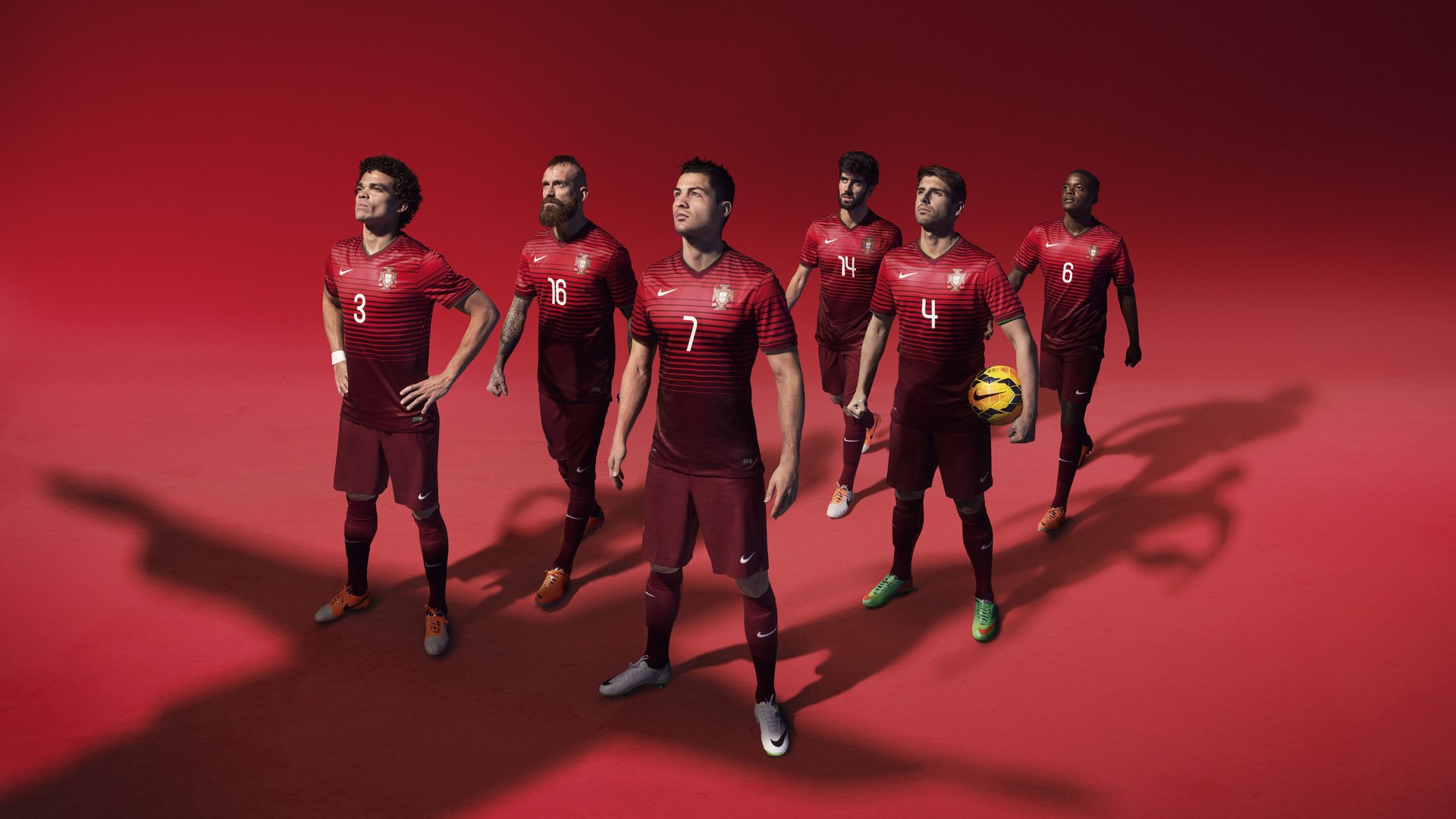 开云真人体育娱乐-《堡垒之夜》“未来光影”赛季，创意无限！