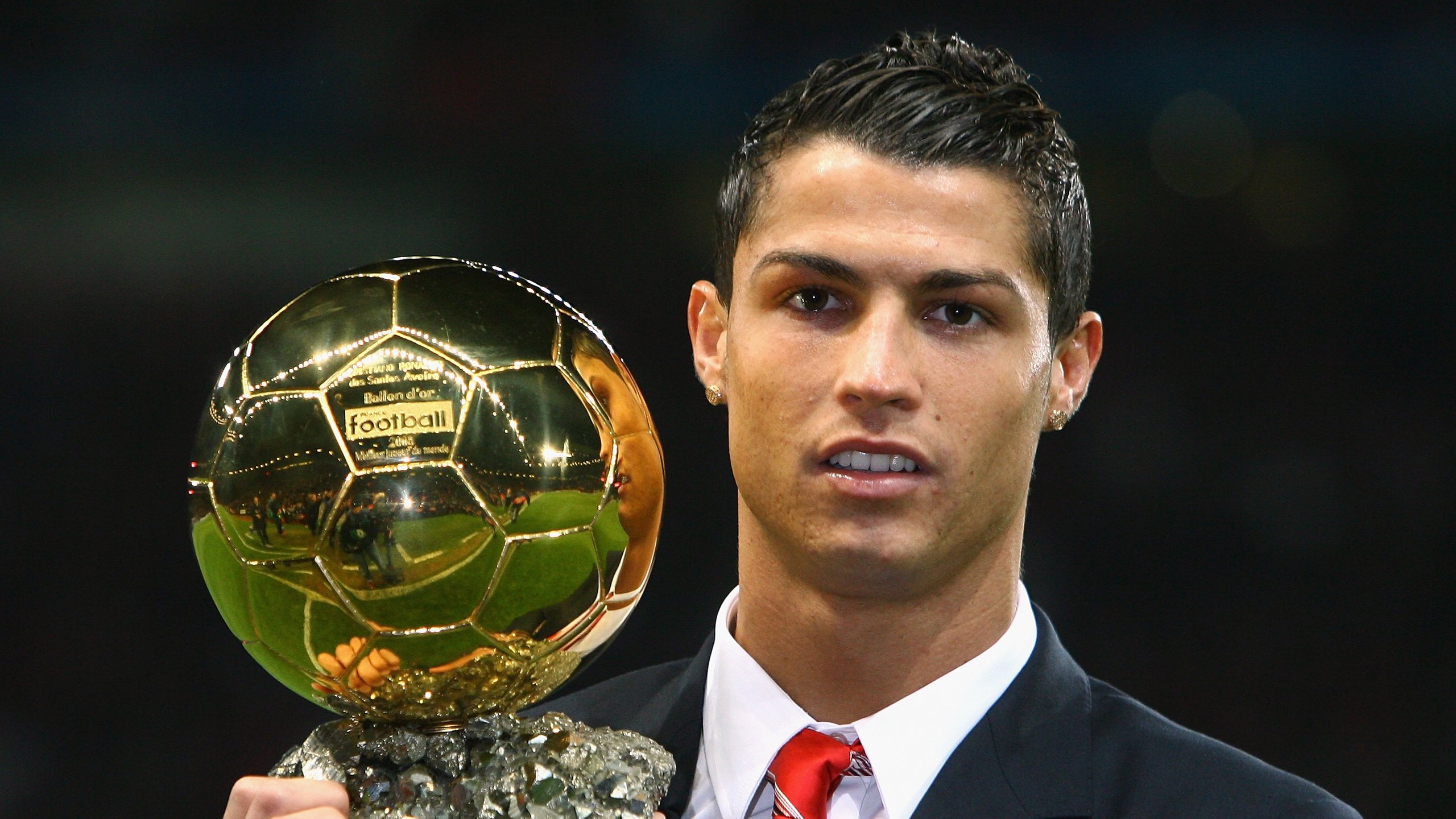 诺丁汉森林2-2曼联战术分析，诺丁汉森林两个欧冠